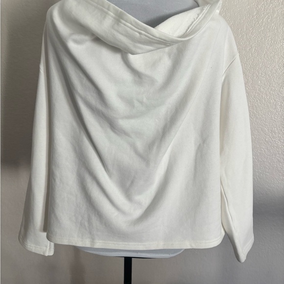 🆕Johnny Was Calme’
Small
NWOT - Picture 3 of 7